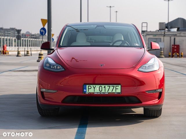 Tesla Y Model Long Range Dual Motor AWD - 2