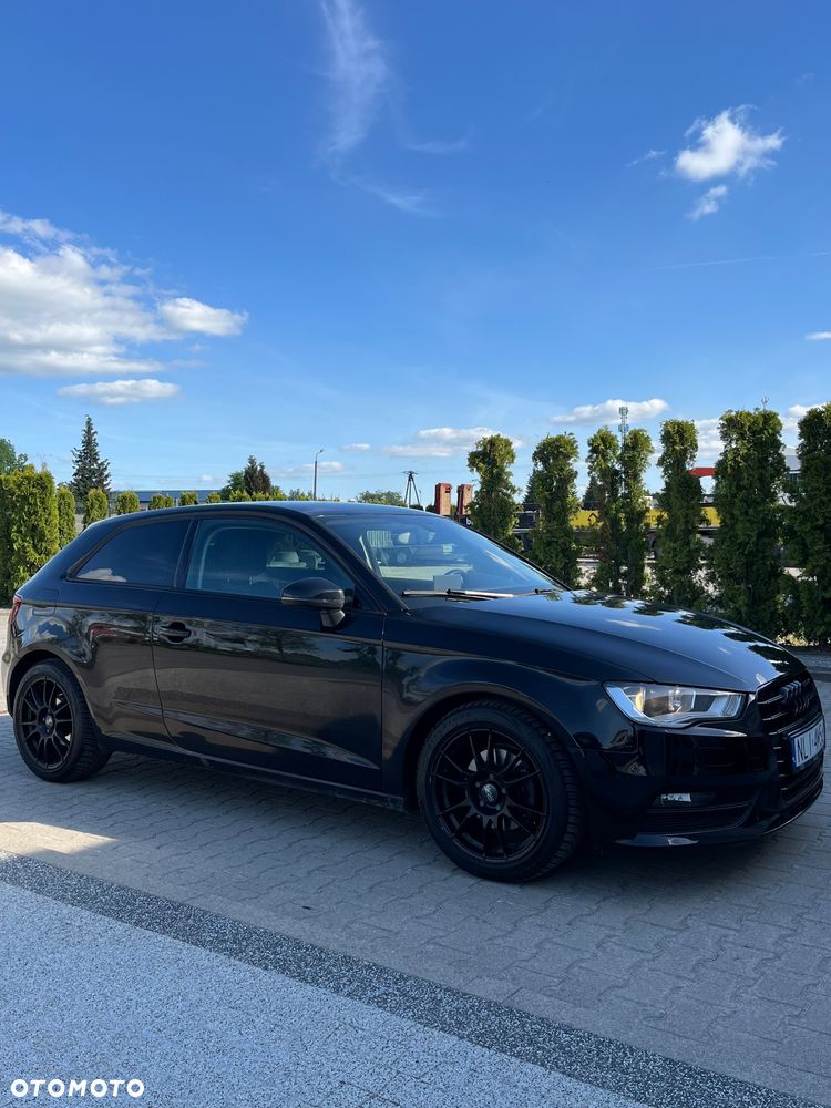 Audi A3 3-drzwiowe 1.6 TDI Attraction - 9