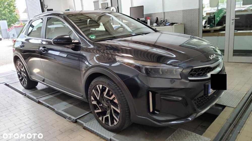Kia XCeed - 31