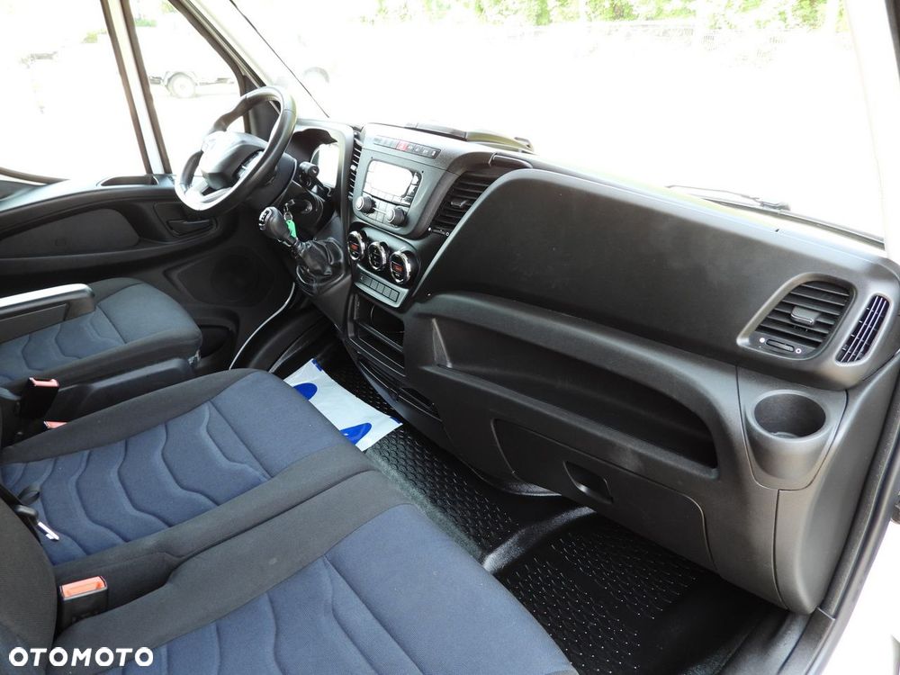 Iveco DAILY 35S18 PLANDEKA 10 PALET WEBASTO TEMPOMAT LEDY PNEUMATYKA KLIMATYZACJA  180KM - 40