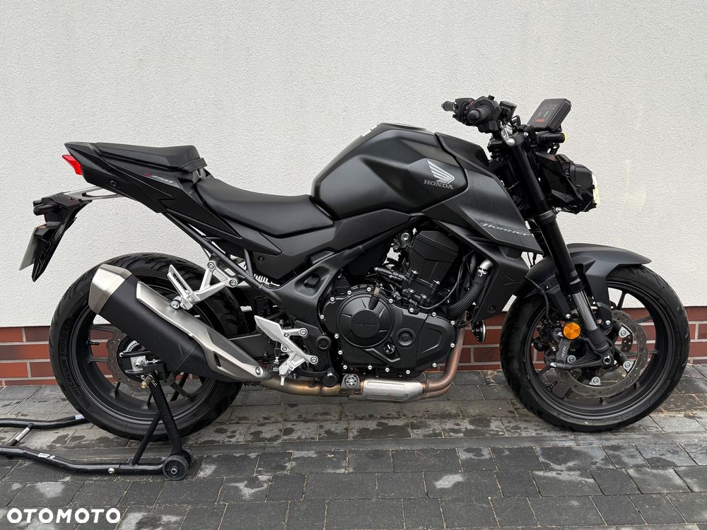 Honda CB - 2