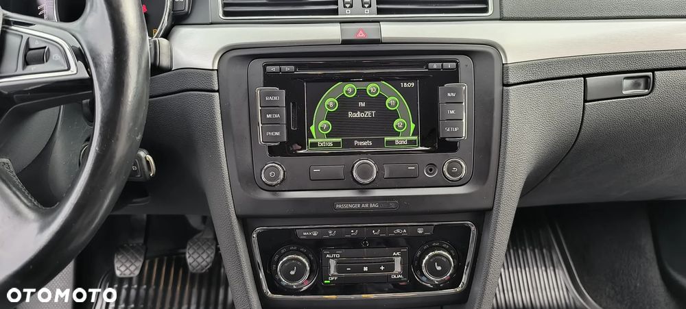 Skoda Superb 1.6 TDI Elegance Greenline - 22