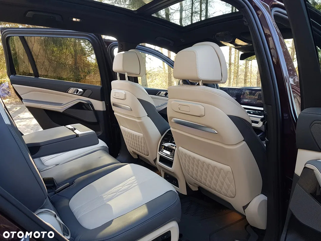 BMW X7 xDrive40d - 29