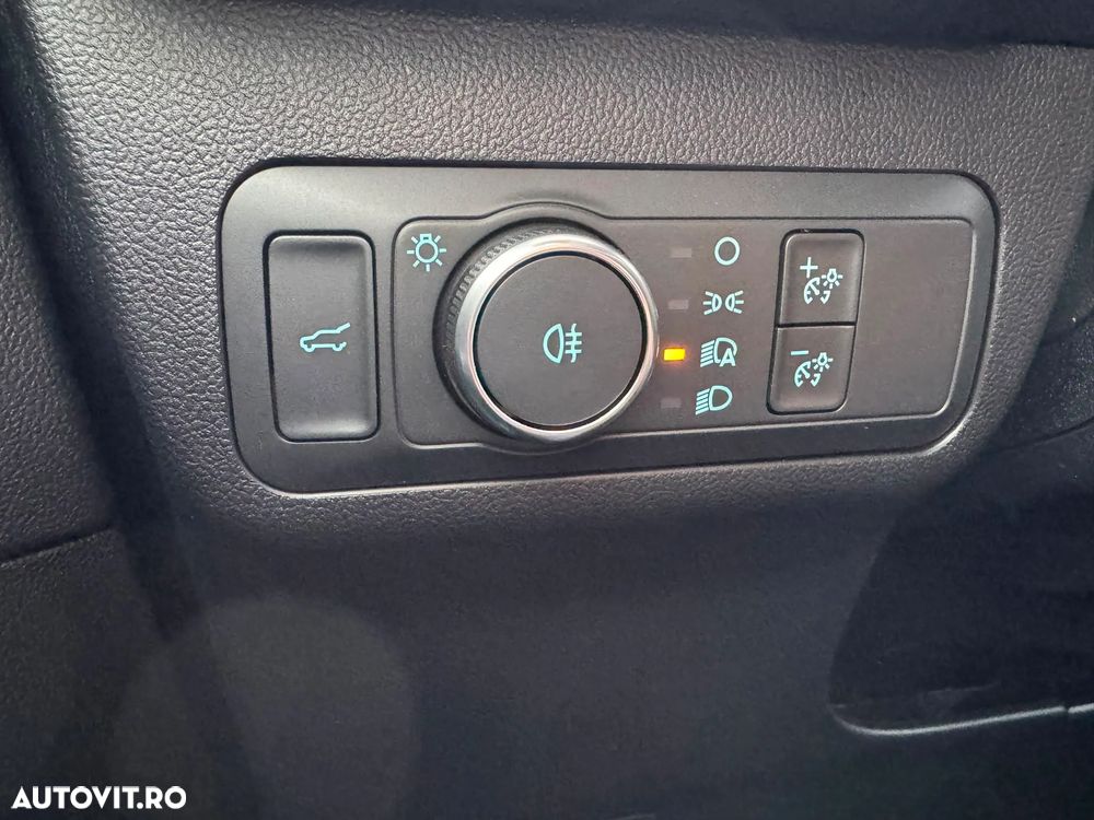 Ford Kuga 1.5 EcoBoost A8 FWD ST-Line X - 21