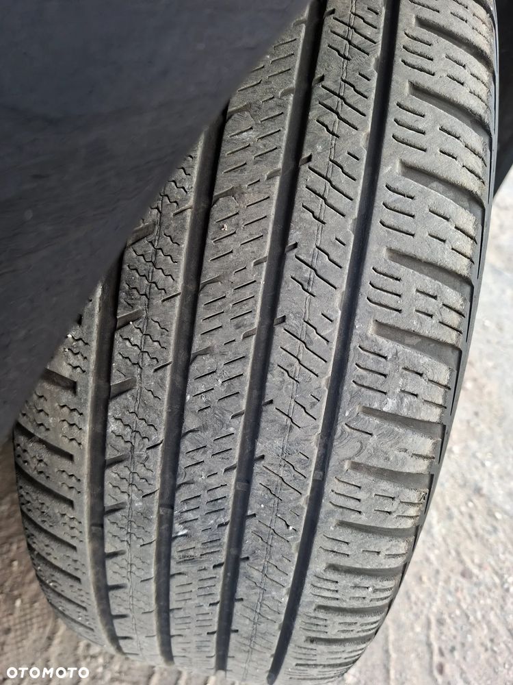 Volvo V40 D2 Momentum - 8