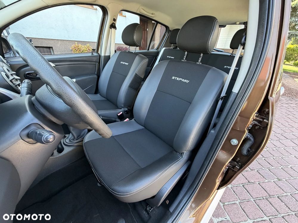 Dacia Sandero - 22