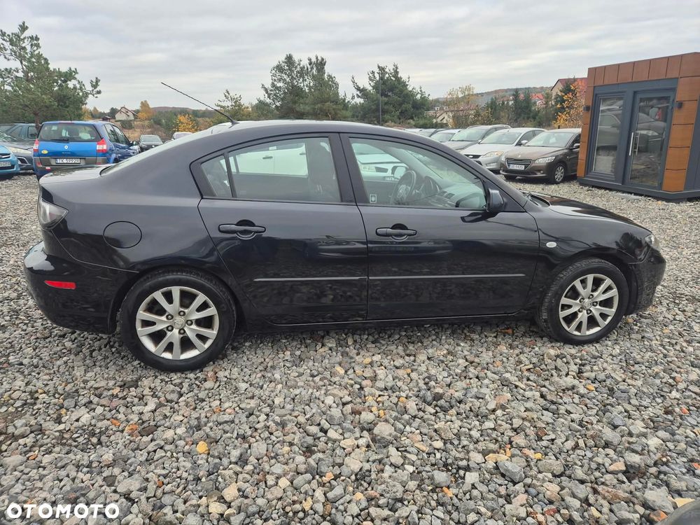 Mazda 3 - 4