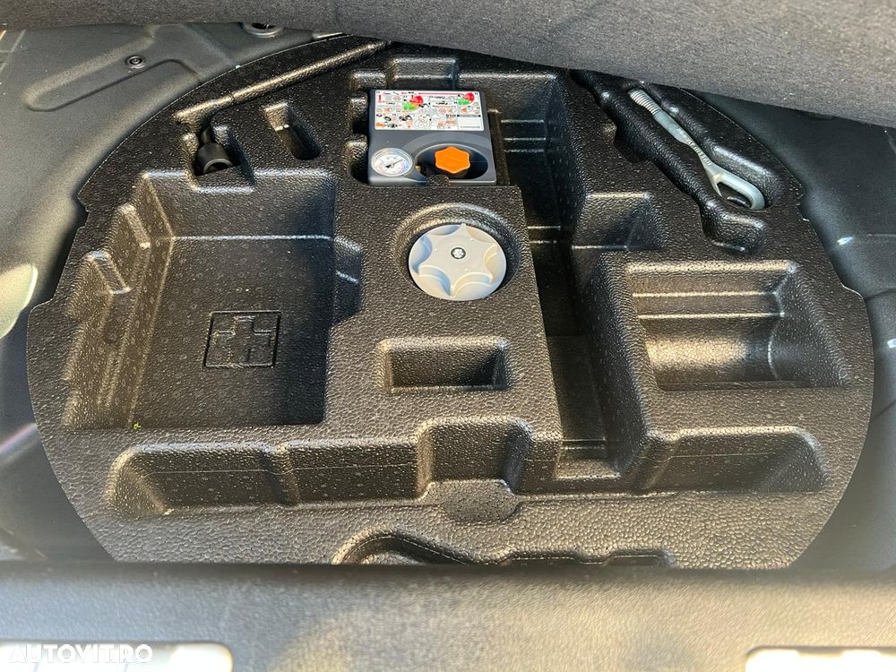 Renault Kadjar TCe EDC GPF Black Edition - 29