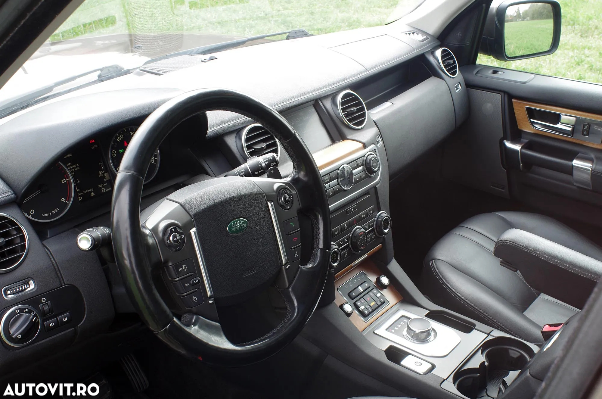 Land Rover Discovery 4 3.0 L SDV6 HSE Aut. - 24