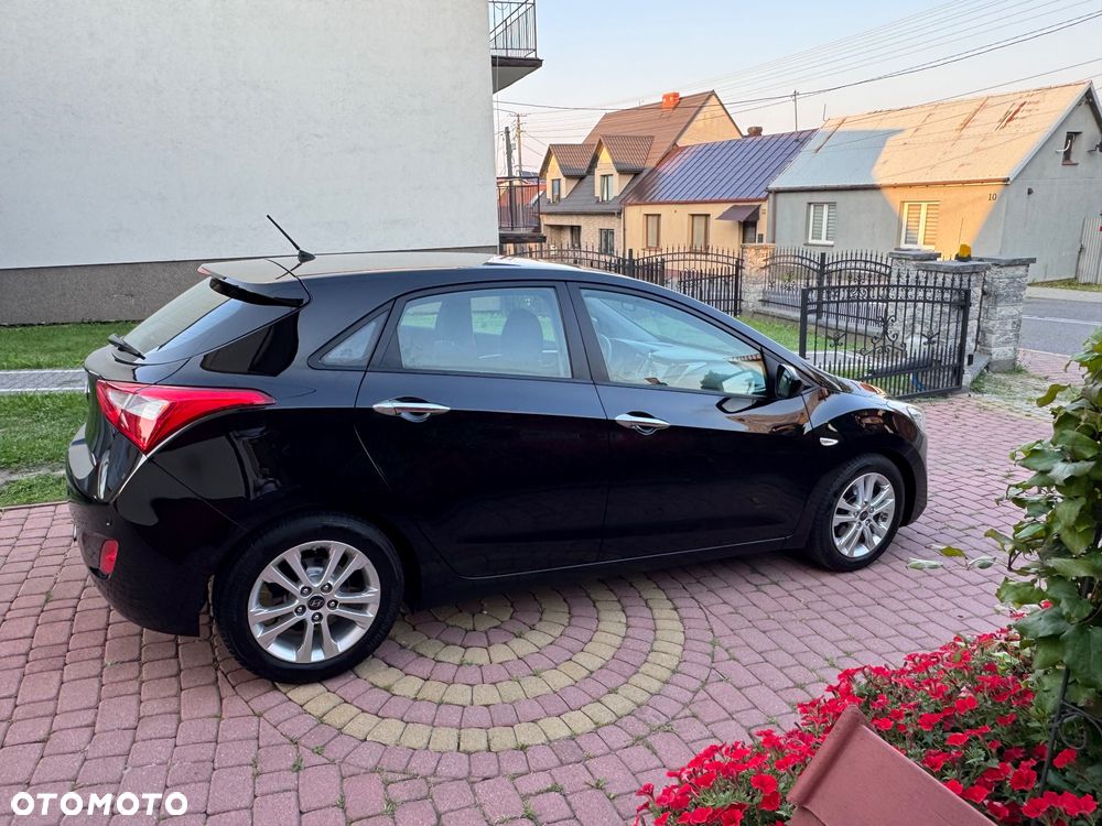 Hyundai i30 1.4 Passion - 5
