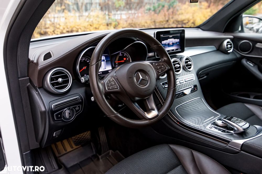 Mercedes-Benz GLC - 4