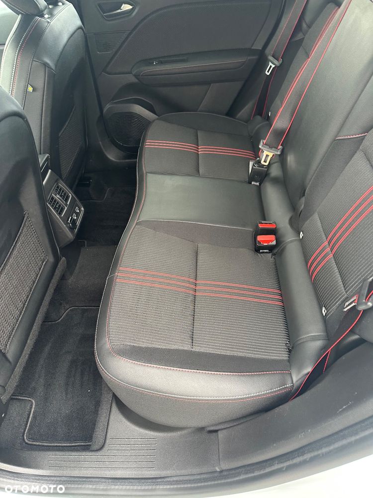 Renault Captur TCe 90 BUSINESS EDITION - 24