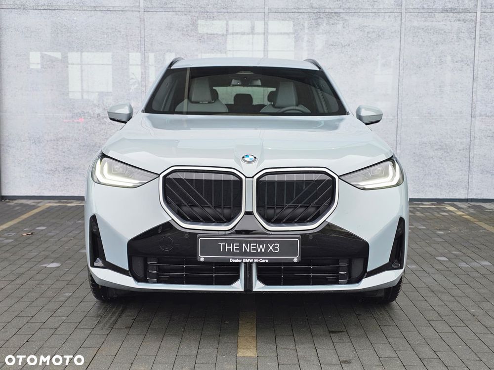 BMW X3 20 xDrive - 8