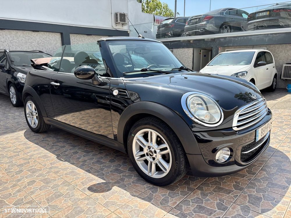 MINI Cabrio Cooper D - 11