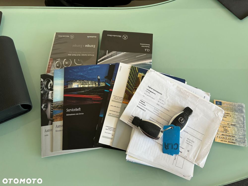 Mercedes-Benz CLA 180 7G-DCT AMG Line - 12