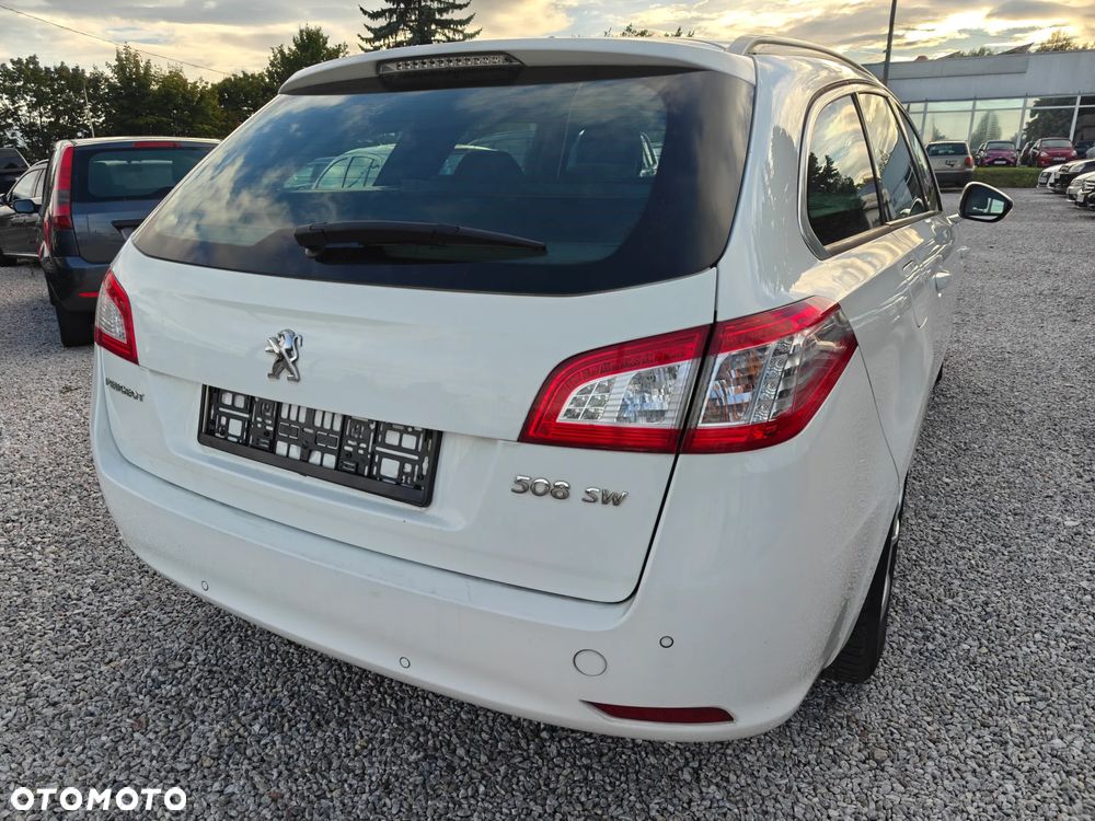 Peugeot 508 HDi FAP 140 Allure - 25