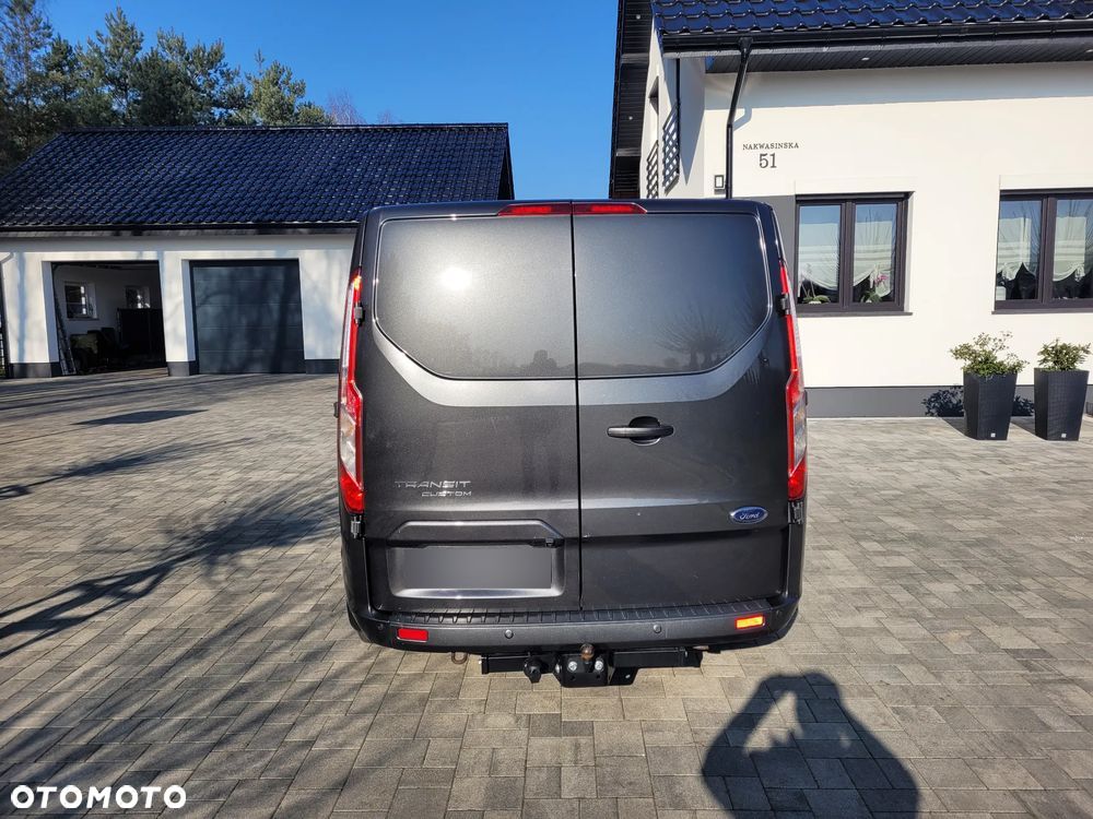 Ford Transit Custom - 10