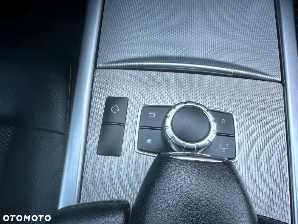 Mercedes-Benz Klasa E 220 BlueTEC 9G-TRONIC Avantgarde - 14