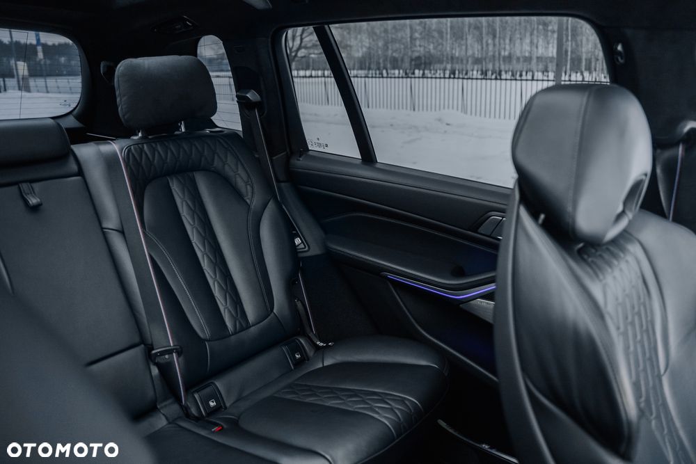 BMW X7 M60i xDrive mHEV sport - 33