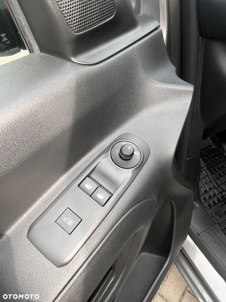 Fiat Doblo - 12