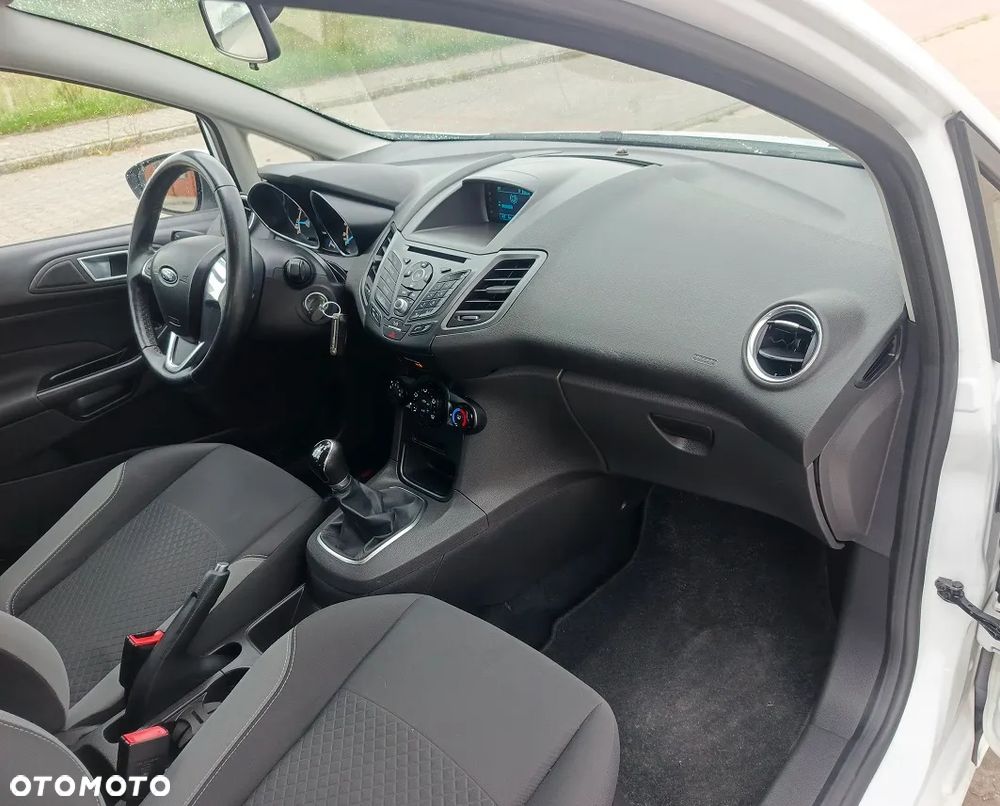 Ford Fiesta 1.0 EcoBoost Champions Edition - 16