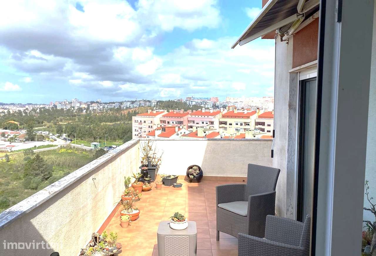 Penthouse T4  com Terraço de 108 m² no Cacém-Totalmente Remodelada - Grande imagem: 4/24