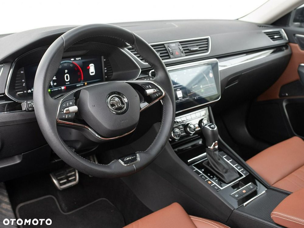 Skoda Superb 2.0 TDI SCR 4x4 L&K DSG - 7