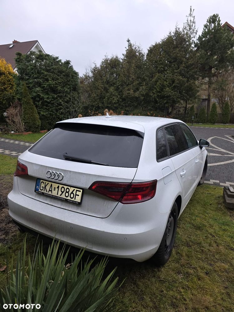 Audi A3 Sportback 1.6 TDI clean diesel Ambition - 11