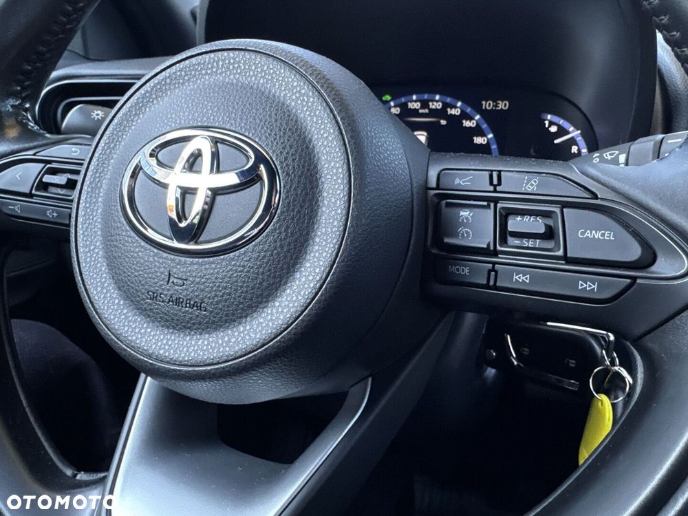 Toyota Yaris Cross Hybrid 1.5 Comfort - 19