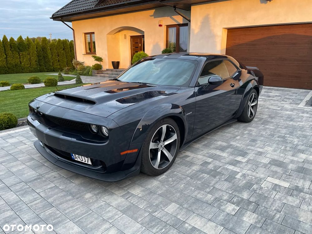 Dodge Challenger Automatik R/T Plus - 2