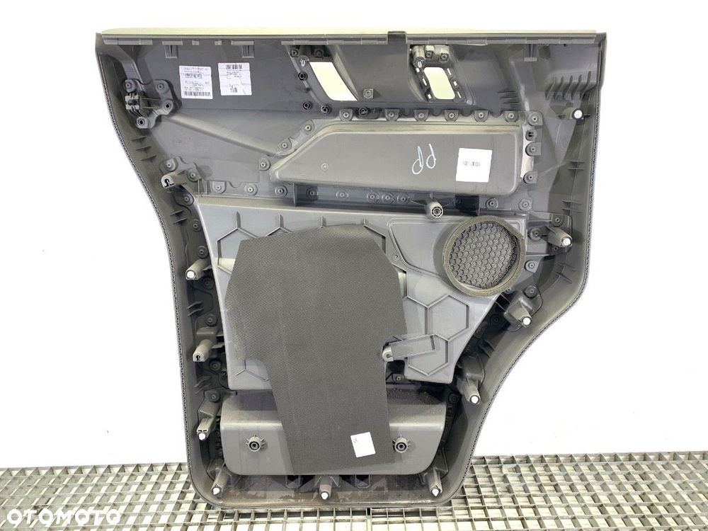 BOCZEK DRZWI PRAWY PRZÓD  MAN TGE Autobus 2017 - 2022 2.0 TDI 130 kW [177 KM] olej napędowy 2017 - - 4