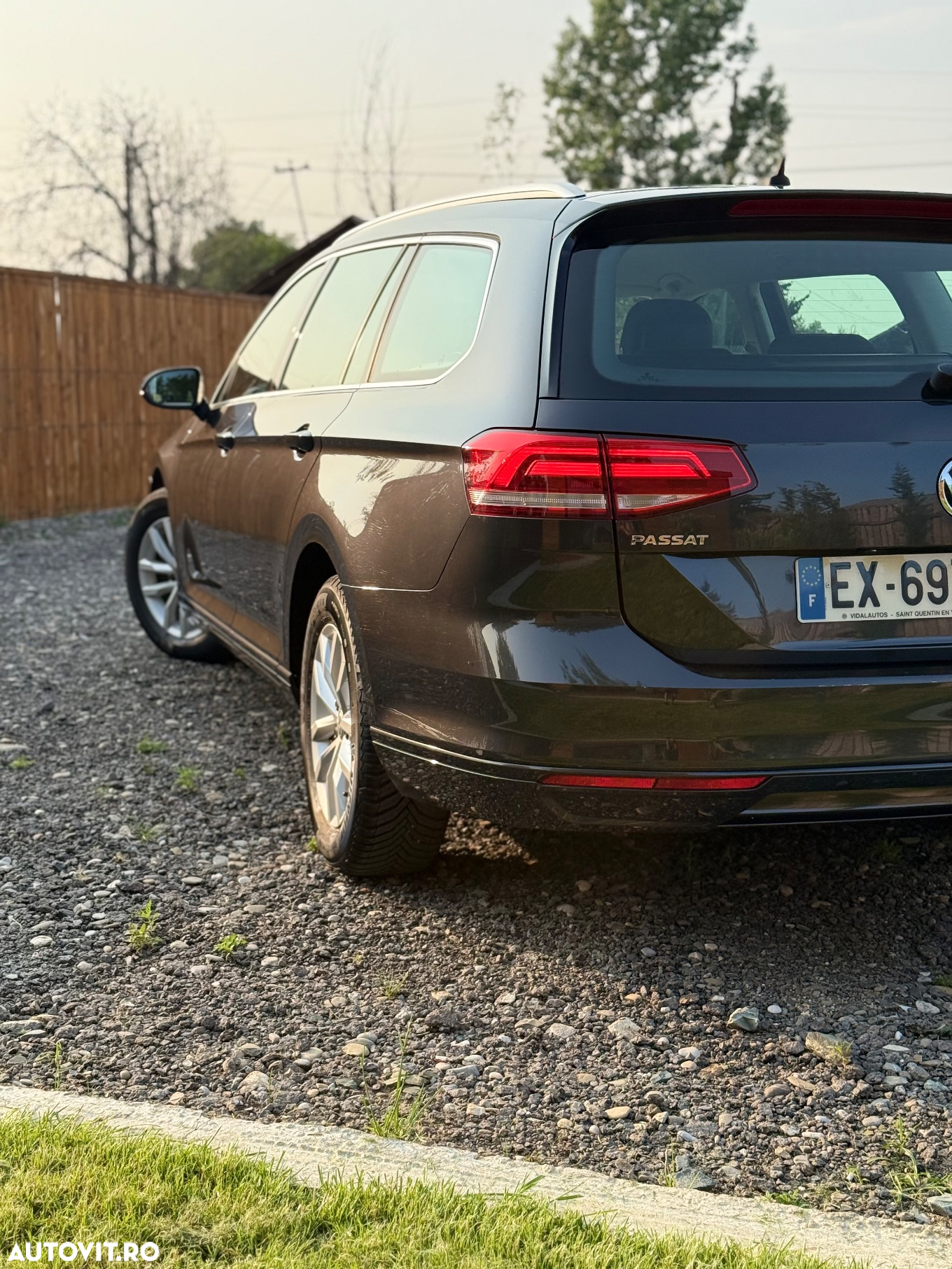 Volkswagen Passat Variant 2.0 TDI DSG Comfortline - 9