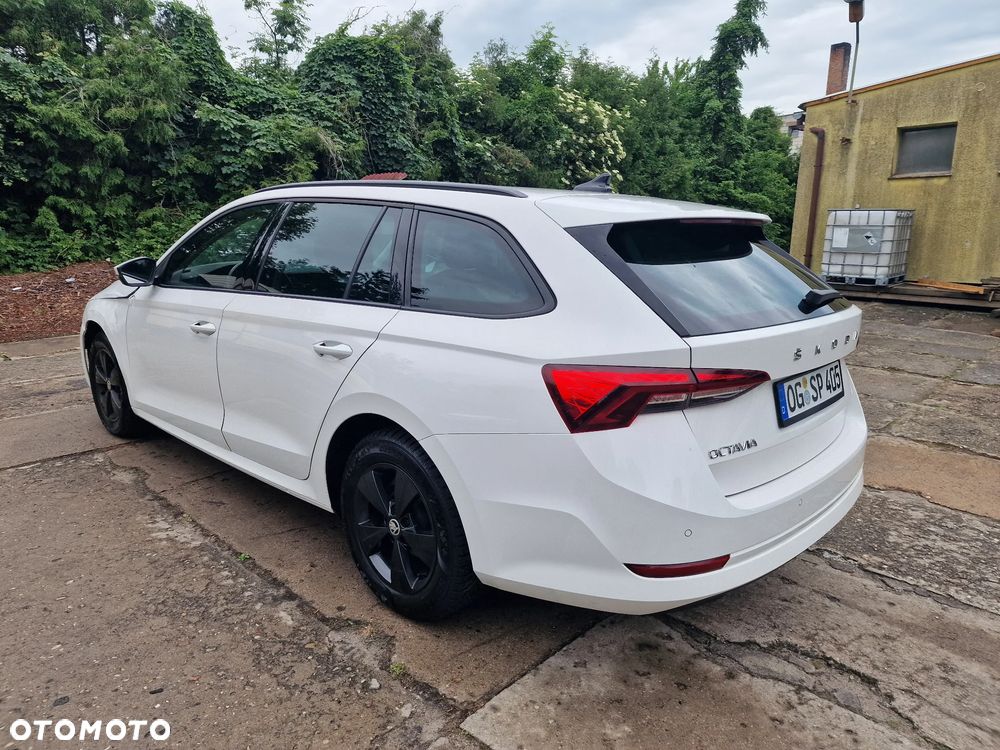 Skoda Octavia 2.0 TDI DSG Premium Edition - 6