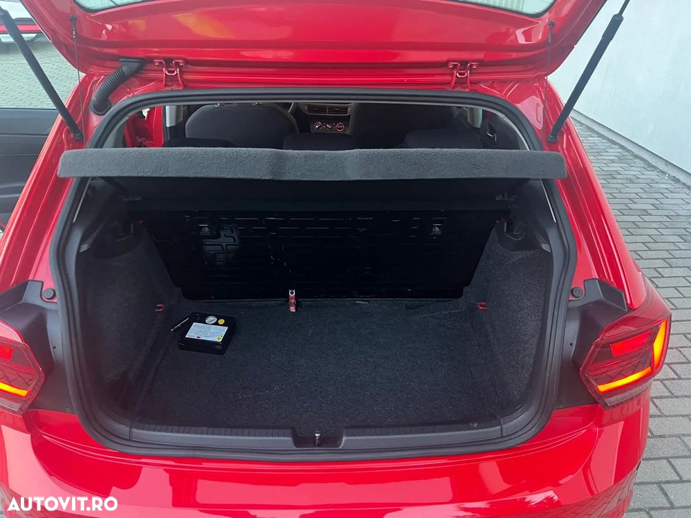 Volkswagen Polo 1.0 MPI Base - 11