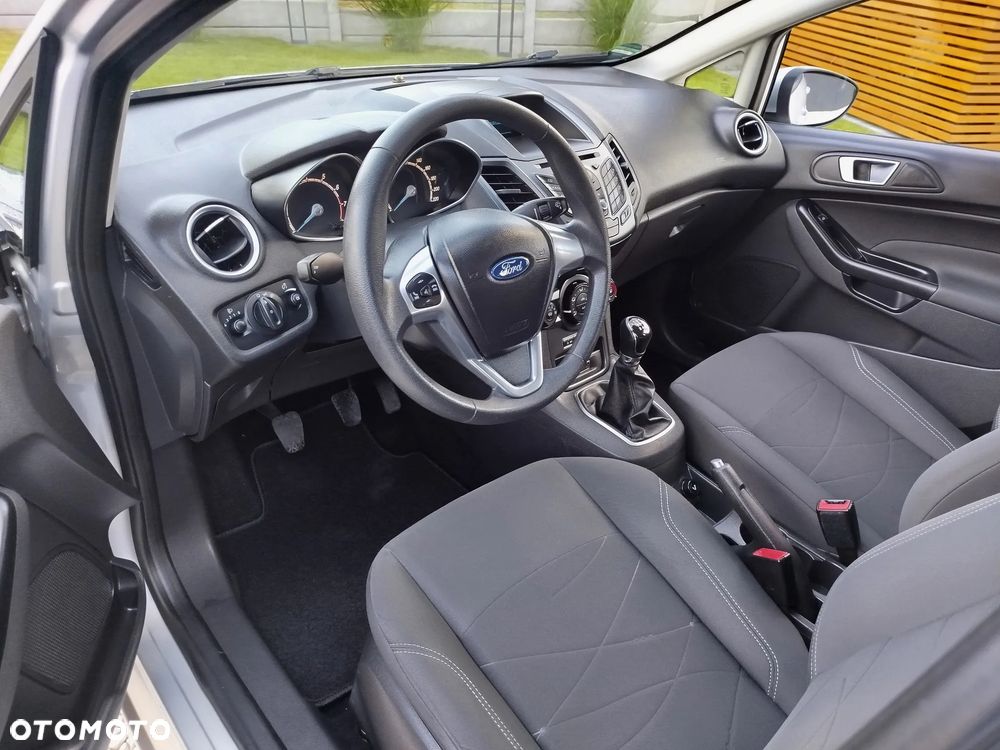 Ford Fiesta - 8