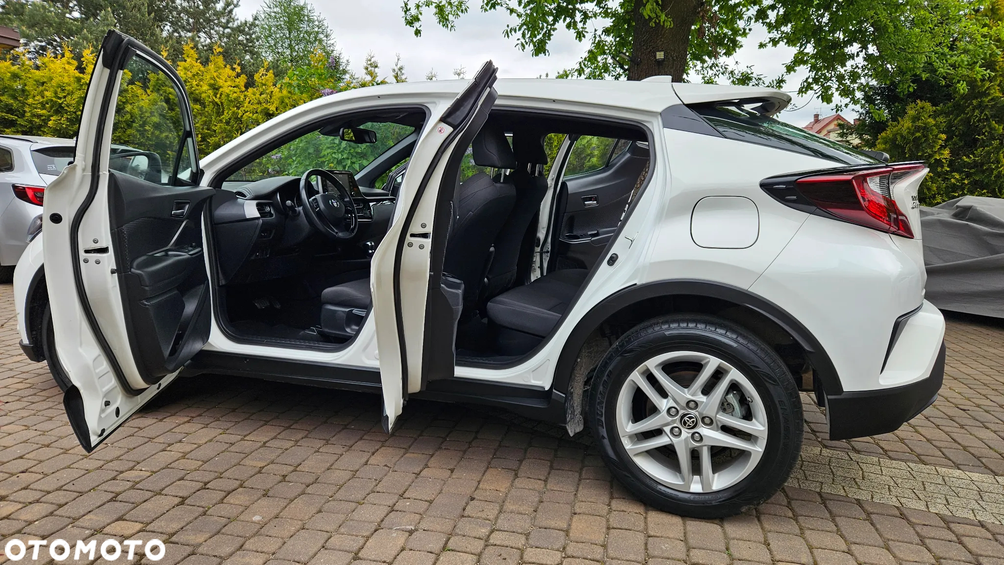 Toyota C-HR - 15