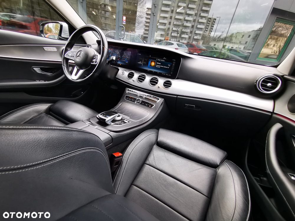 Mercedes-Benz Klasa E 200 d 9G-TRONIC - 6