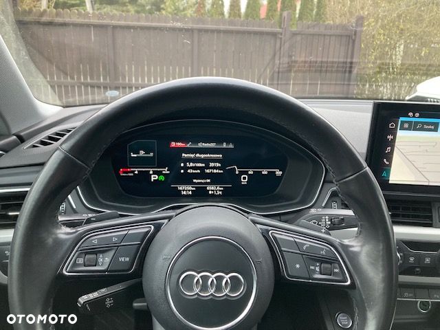 Audi A4 Limousine - 10