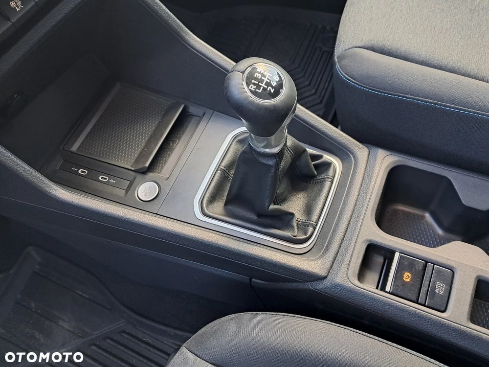 Ford Tourneo Connect Grand - 26