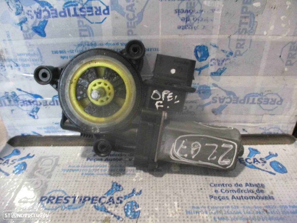 Motor Elevador Vidro 71019003 BMW F20 2013 118D 143CV 5P CINZA FE BMW F46 SERIE 2 2019 1.5D 115CV 5P CINZA FE - 1