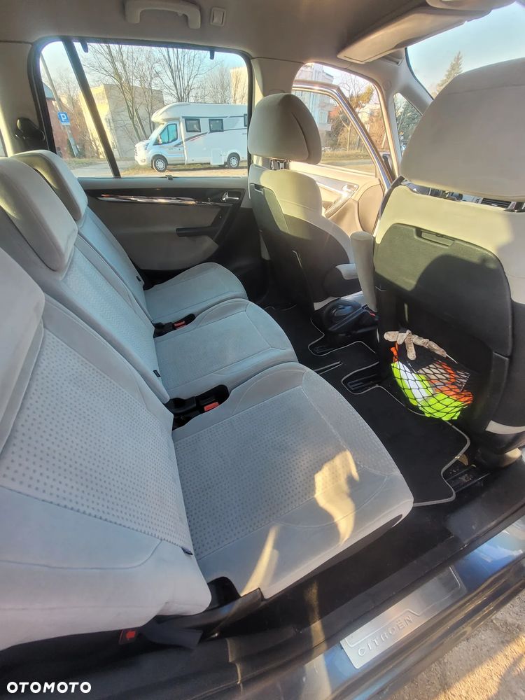 Citroën C4 Picasso - 10