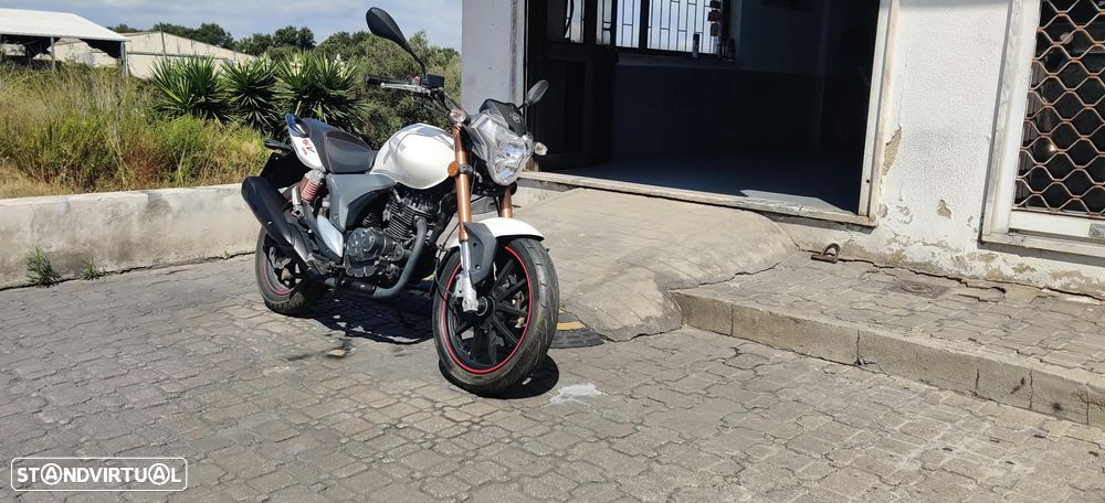 Keeway RKV 125 - 7