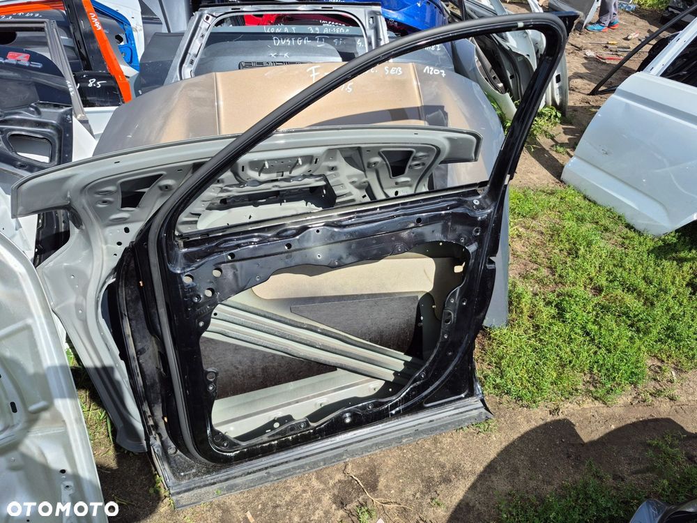 Drzwi Volkswagen Touareg Porsche Cayenne 2010-2018r. Przód Prawy - 2