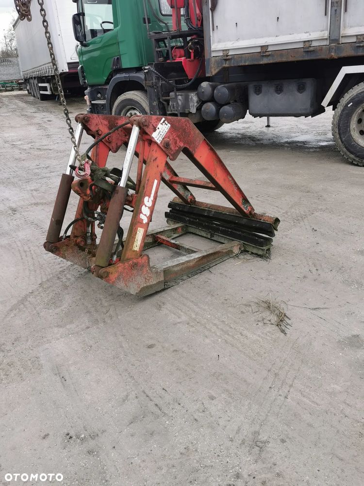 Scania 94C 260 HDS Palfinger + chwytak palet - 9