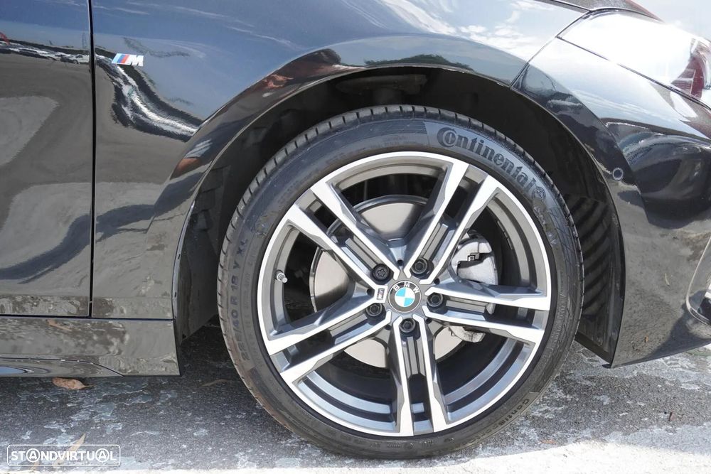 BMW 116 d Pack Desportivo M - 29
