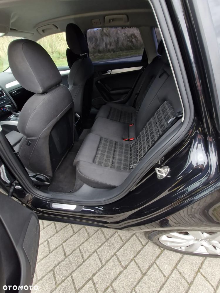 Audi A4 1.8 TFSI multitronic Attraction - 14