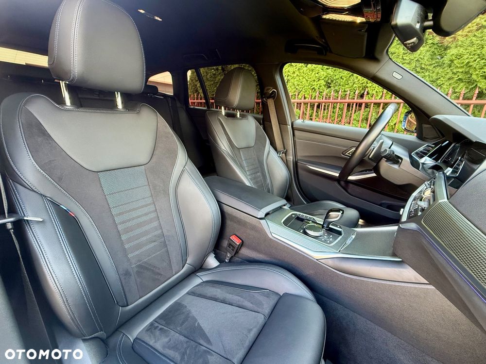 BMW Seria 3 330i M Sport sport - 14