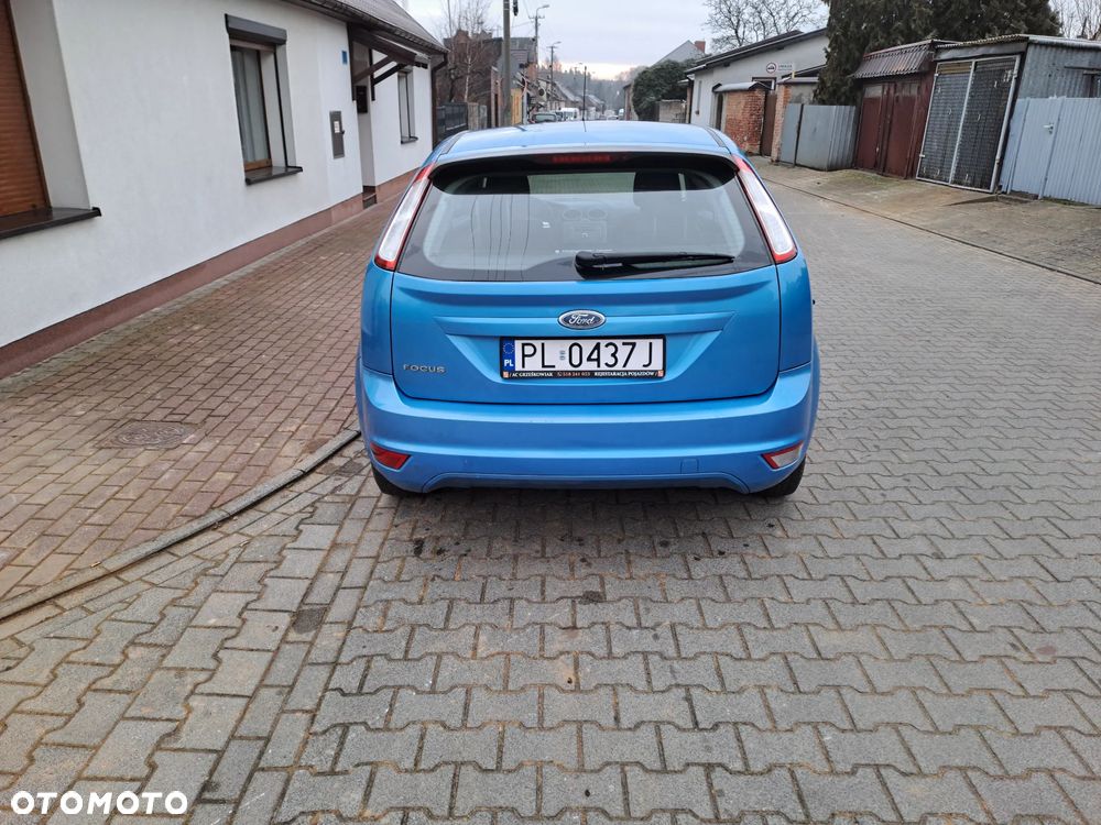 Ford Focus 1.4 16V Style+ - 3