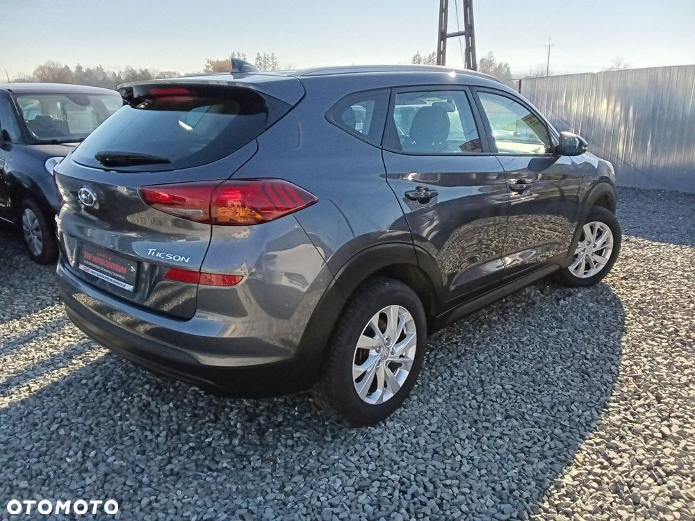 Hyundai Tucson - 2