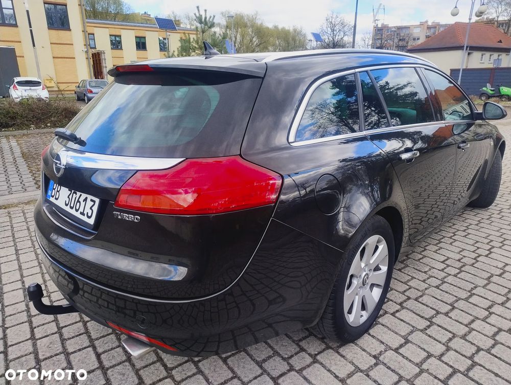 Opel Insignia 2.0 Turbo Cosmo - 3